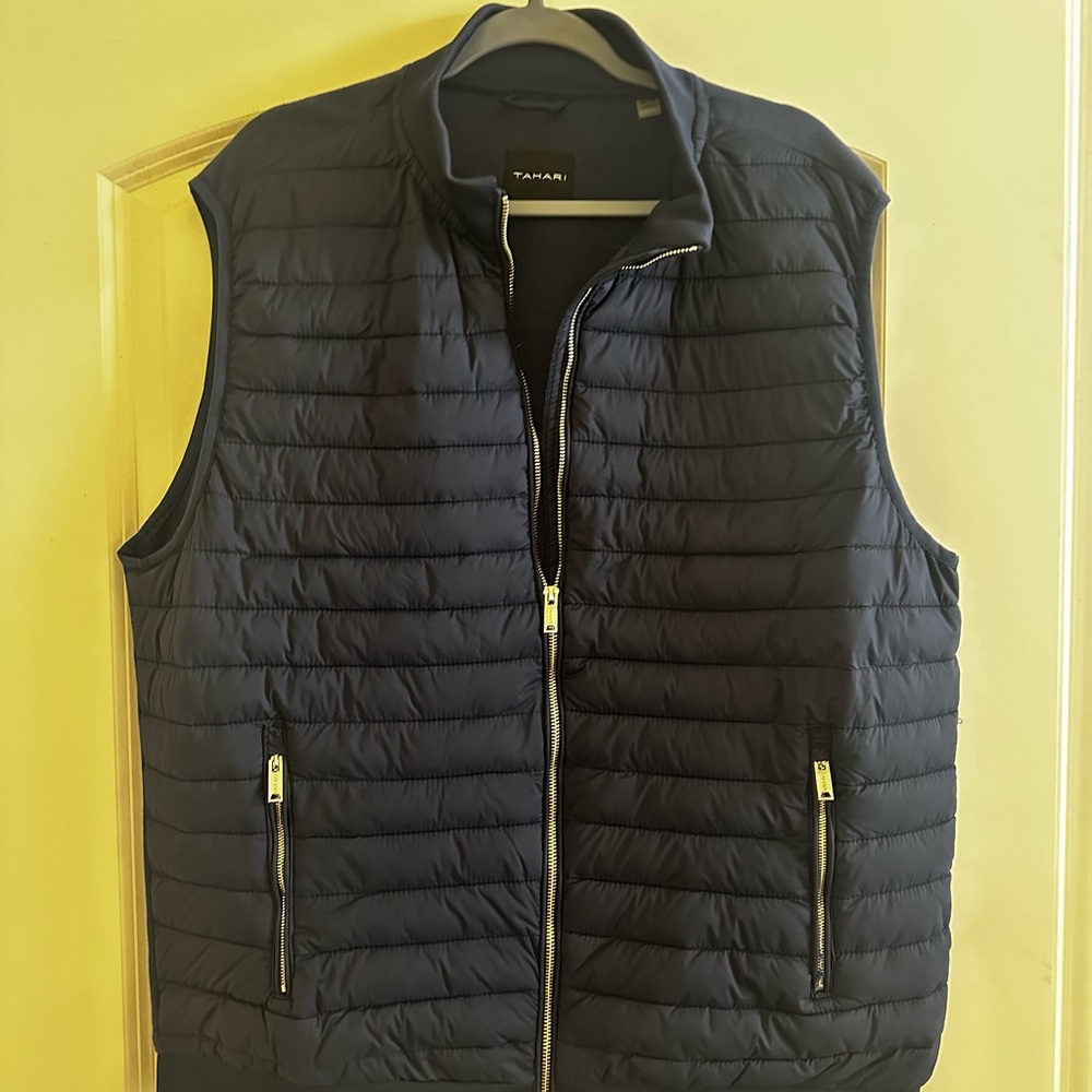 NWOT Tahari Navy Blue Quilted Puffer Vest with Stand-Up Collar